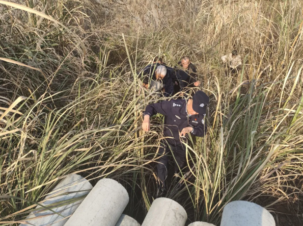 嘉陵公安1.png 嘉陵公安1.png