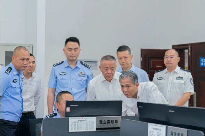 南充政法1.png