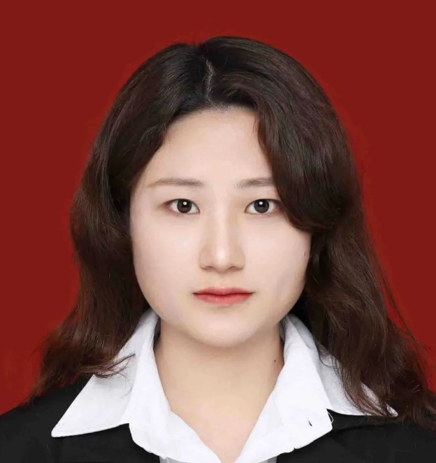 任 丽1.png