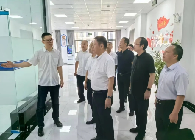 法治南充1.png